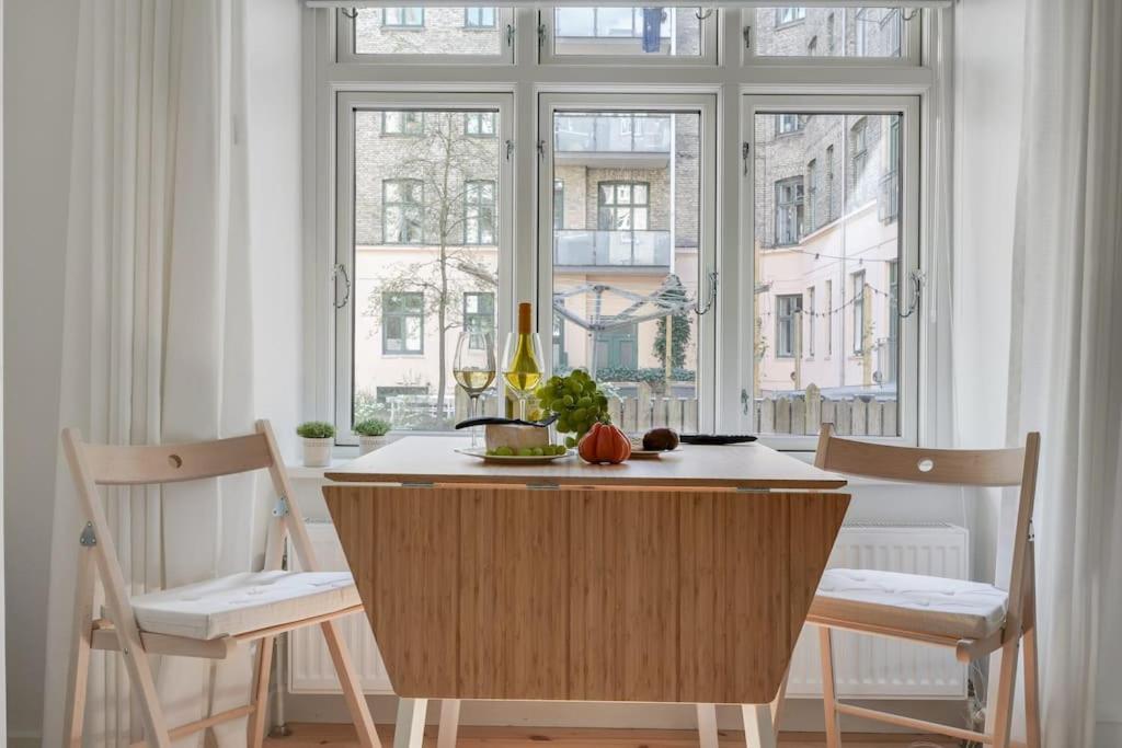 Perfect Location Apartment